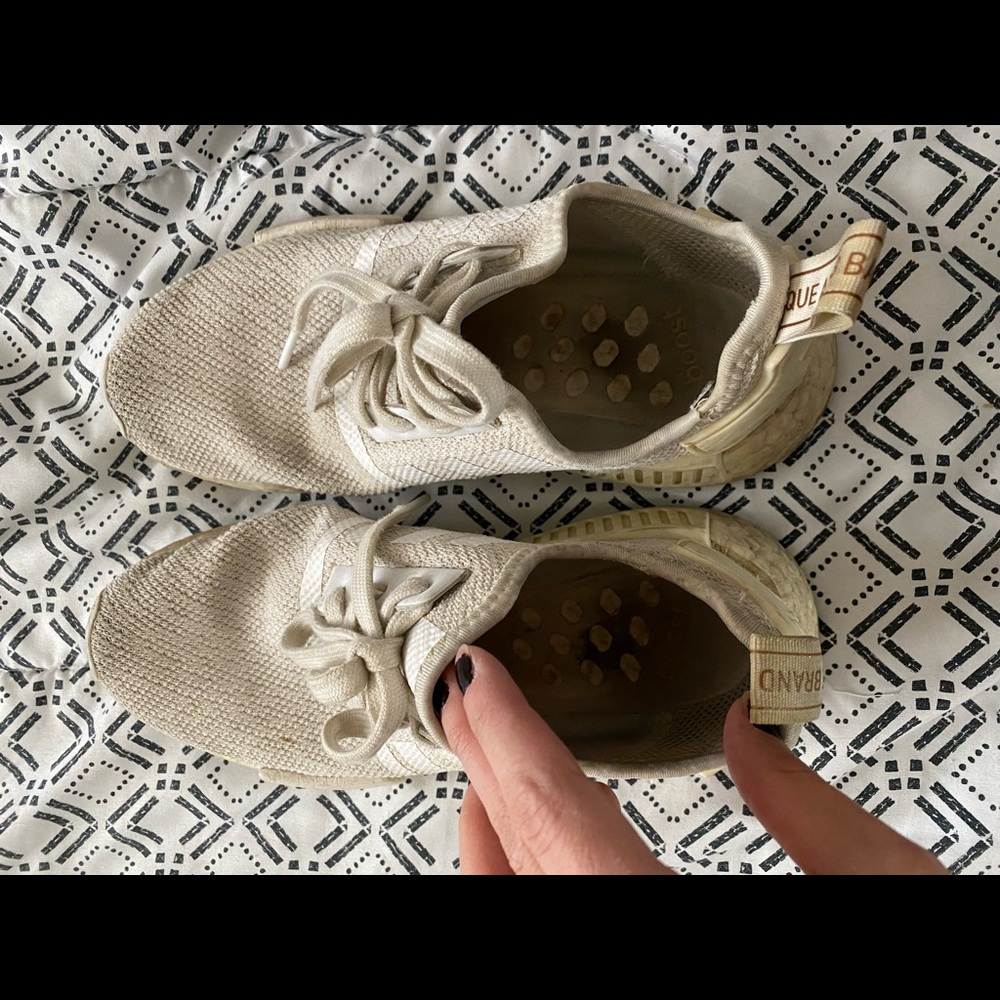 Lucky gym shoes, worn out! Ready for someone else to get their use out of them.